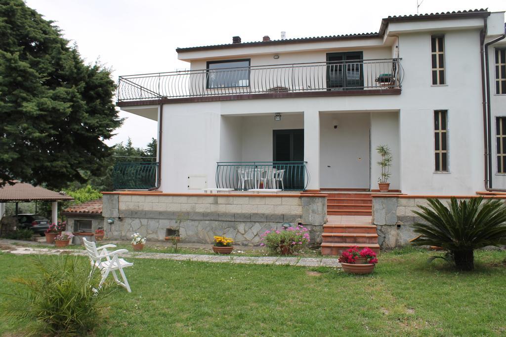 Bed & Breakfast Villa Flora Eredita Dış mekan fotoğraf