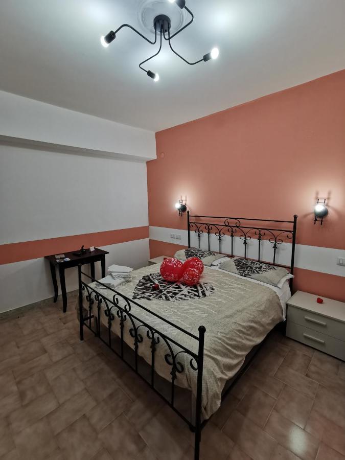 Bed & Breakfast Villa Flora Eredita Dış mekan fotoğraf
